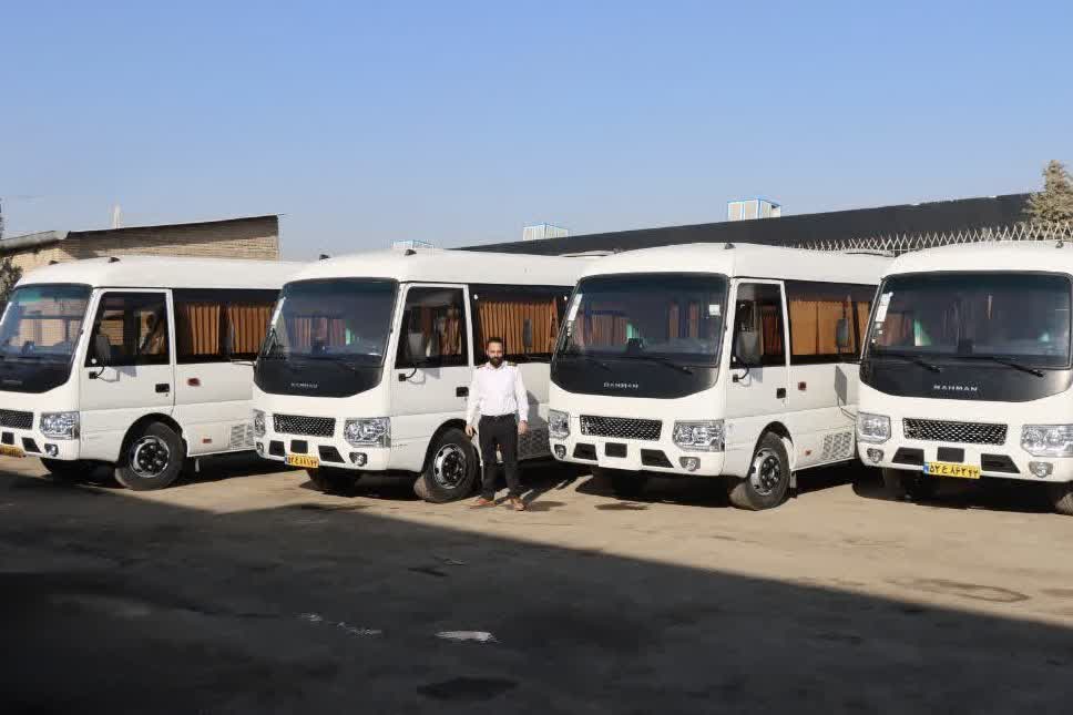 افزایش ناوگان حمل‌ونقل عمومی طرقبه با تحویل ۴ دستگاه مینی‌بوس جدید