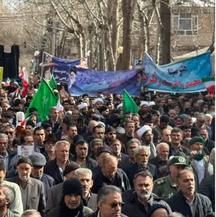 حضور پرشور مردم شهیدپرور شهر طرقبه در راهپیمایی ۲۲ بهمن